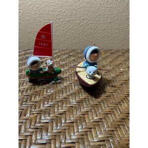 Hallmark 2014 Frosty Friends / Ed Seale Eskimo In Boats Ornaments